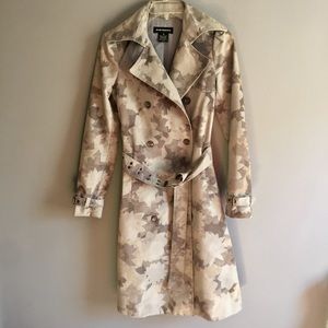 CLUB MONACO Trench Coat with Grey Leaf Print RARE!